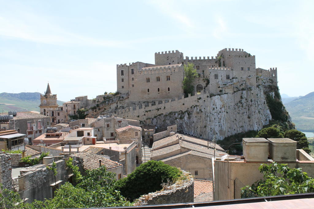 Casa Vacanze Caccamo Santa Luciaヴィラ 部屋 写真