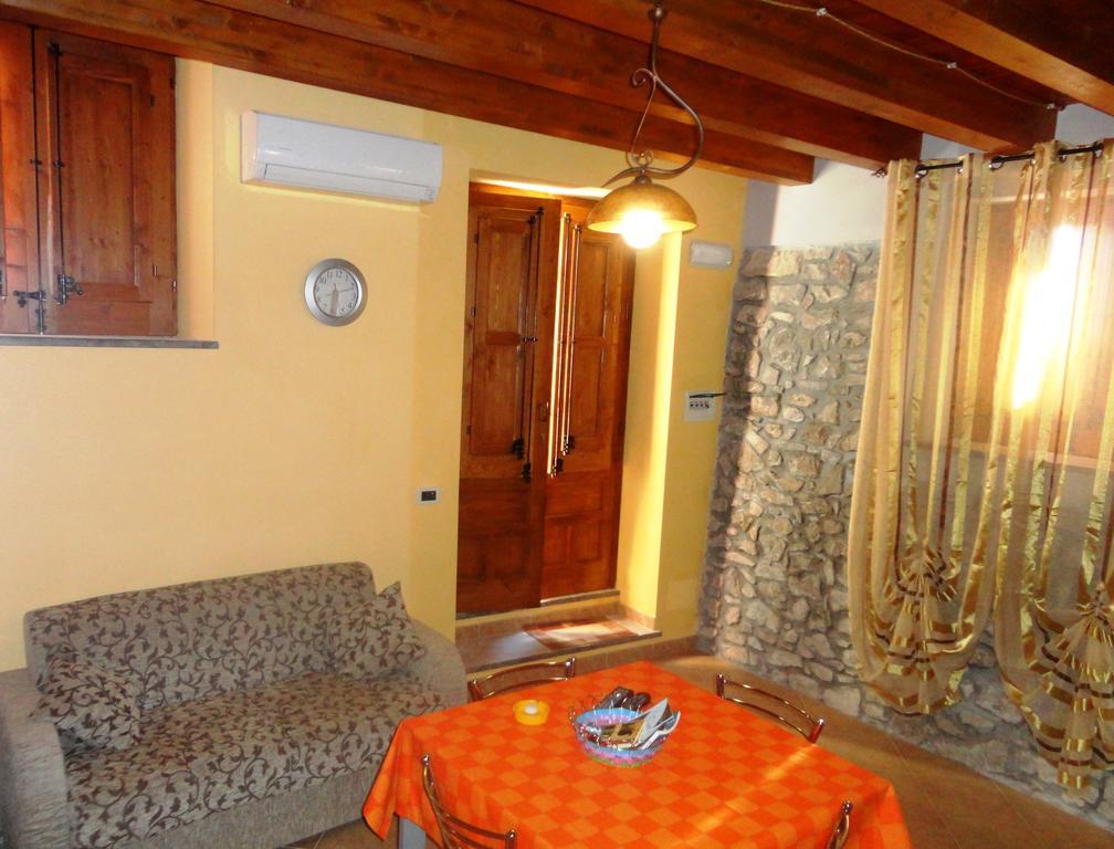 Casa Vacanze Caccamo Santa Luciaヴィラ 部屋 写真